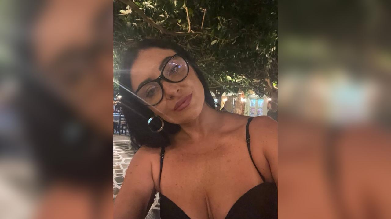 Webcam chat profile for Mirabele: Ask about my Hobbies