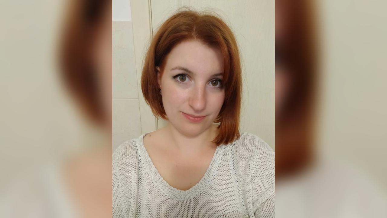 Webcam chat profile for Emilia