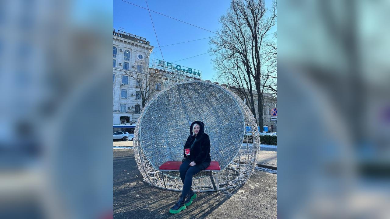 Webcam chat profile for Barbilove: Dancing