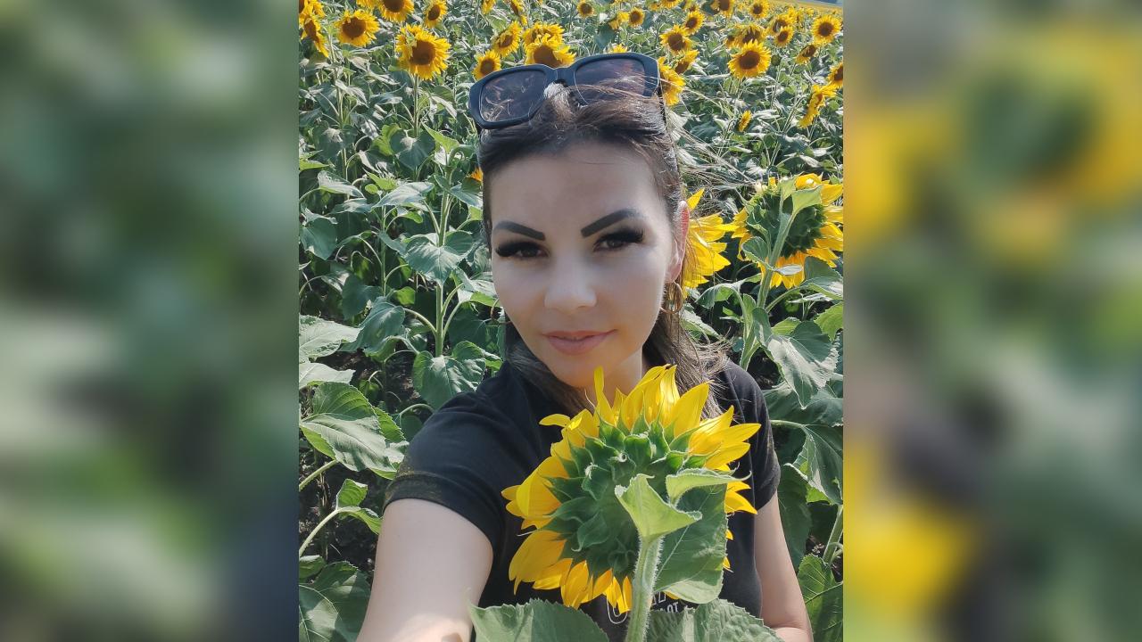 Webcam chat profile for QueenCartyes: Outfits