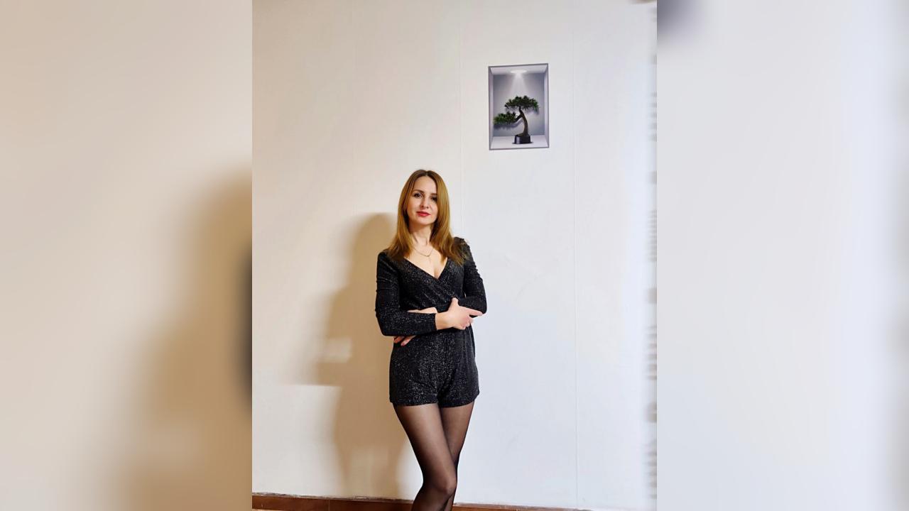 Webcam chat profile for JuliaBlonde: Outfits