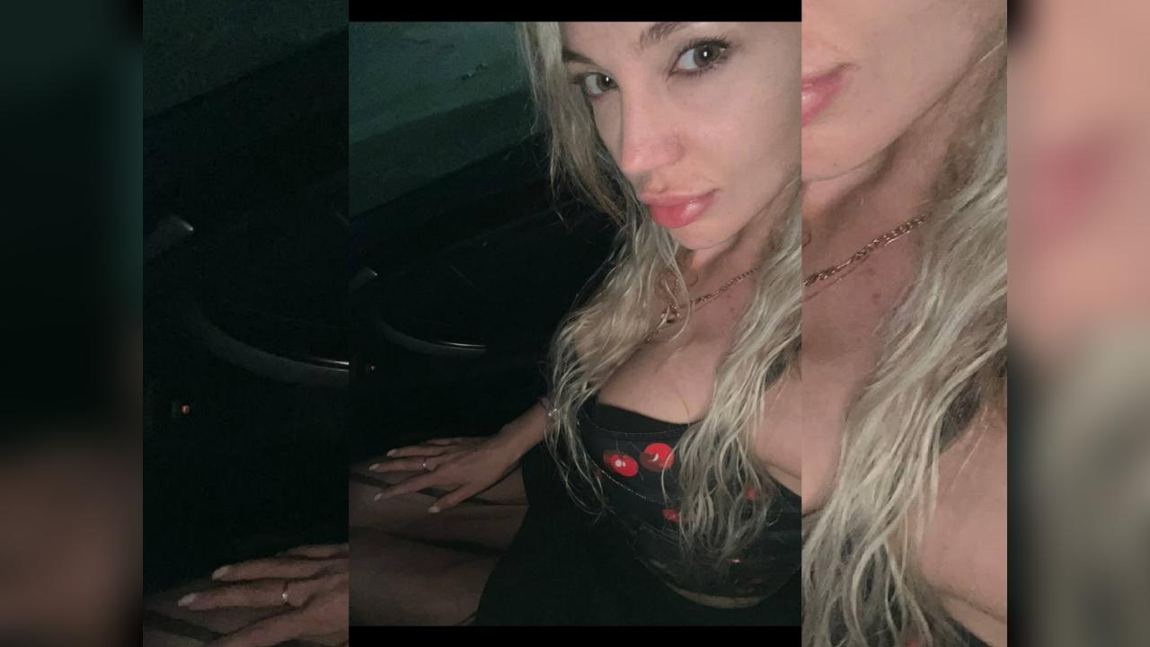 Webcam chat profile for xLilit: Outfits