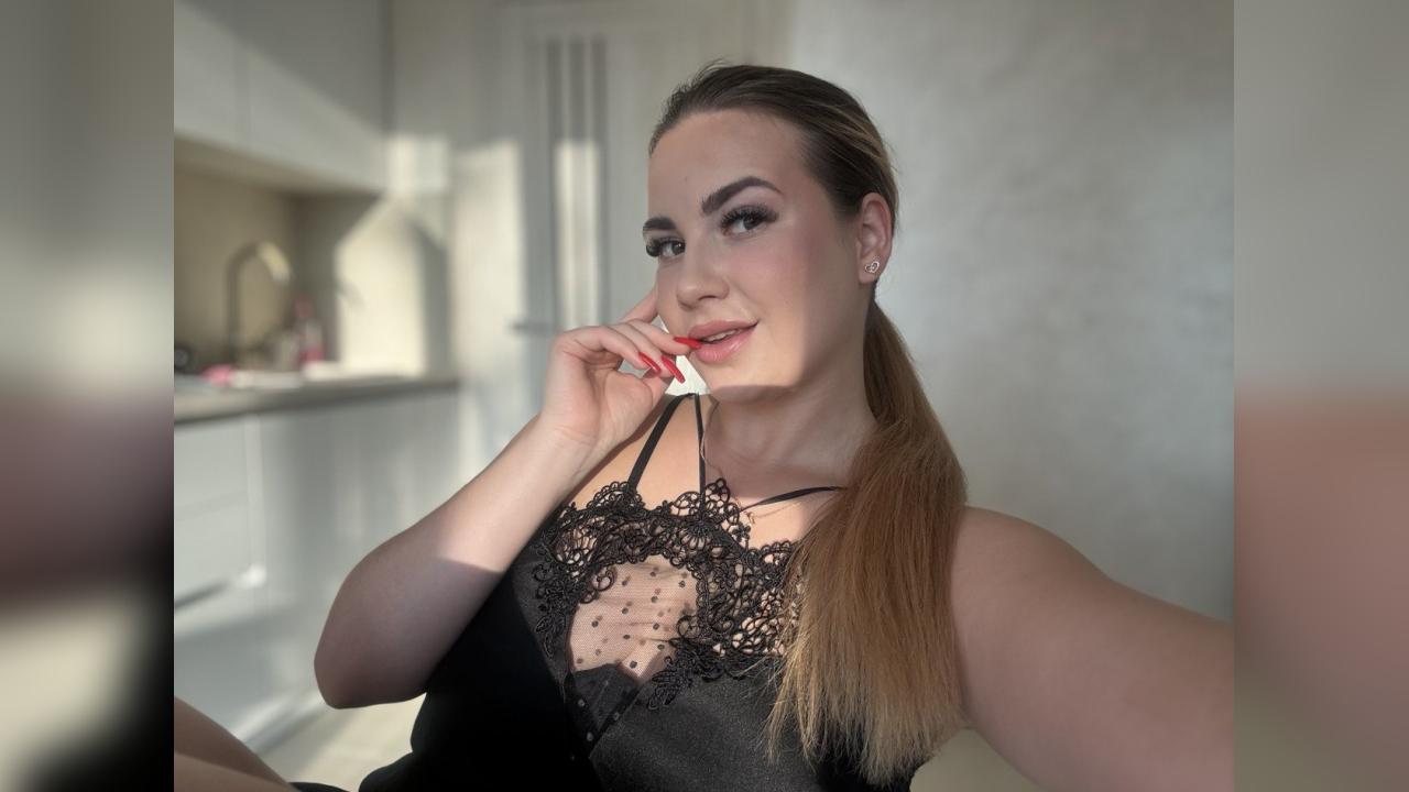 Webcam chat profile for MissTemptation1: Outfits