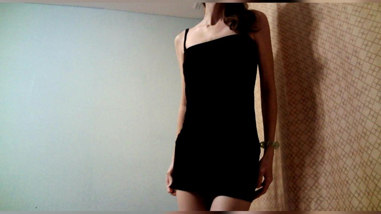 Webcam chat profile for Famefortune: Dancing