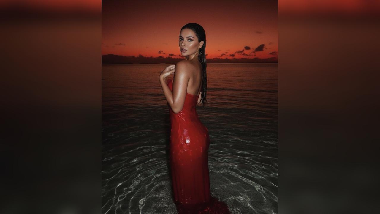 Webcam chat profile for Alinaaa: Outfits