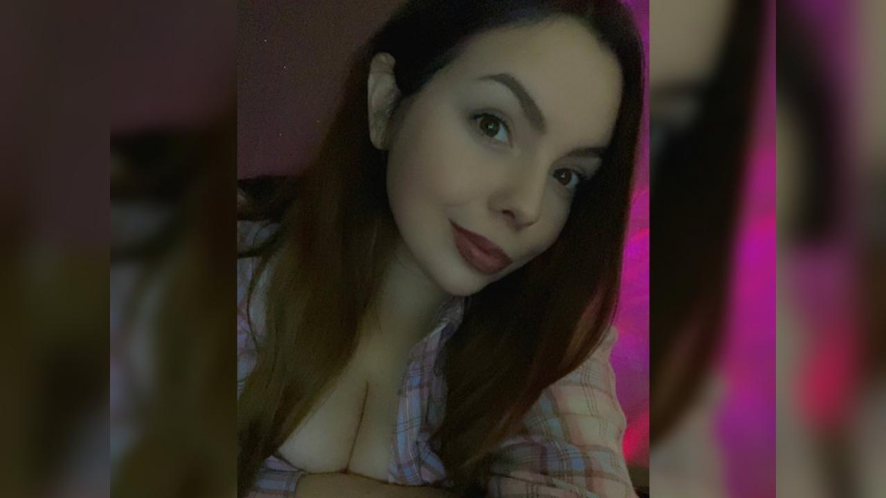 Webcam chat profile for Veronica27