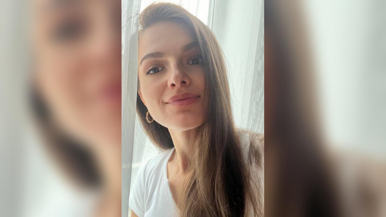 Webcam chat profile for MerryMur0: Cooking