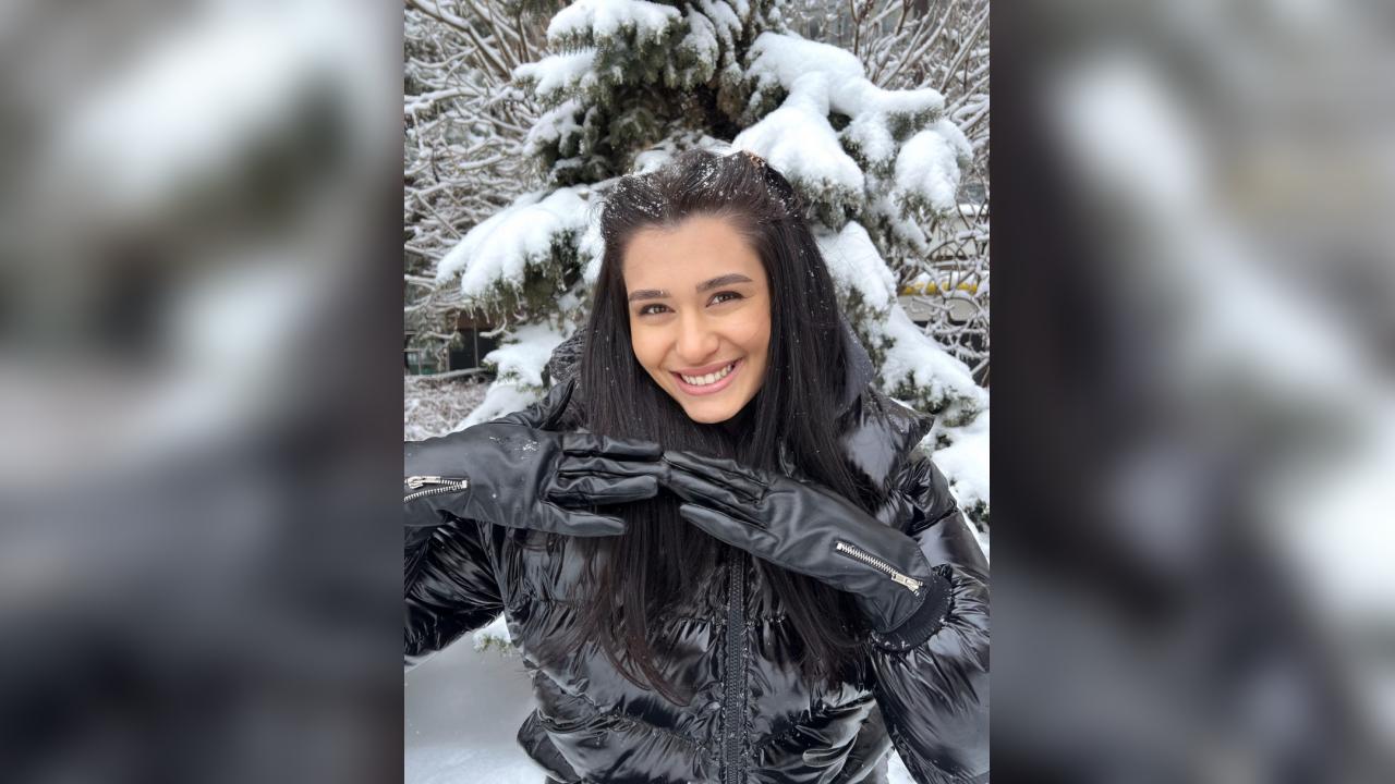 Webcam chat profile for LunoriaMystic