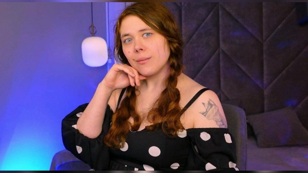 Webcam chat profile for SophiePure: Bondage & discipline