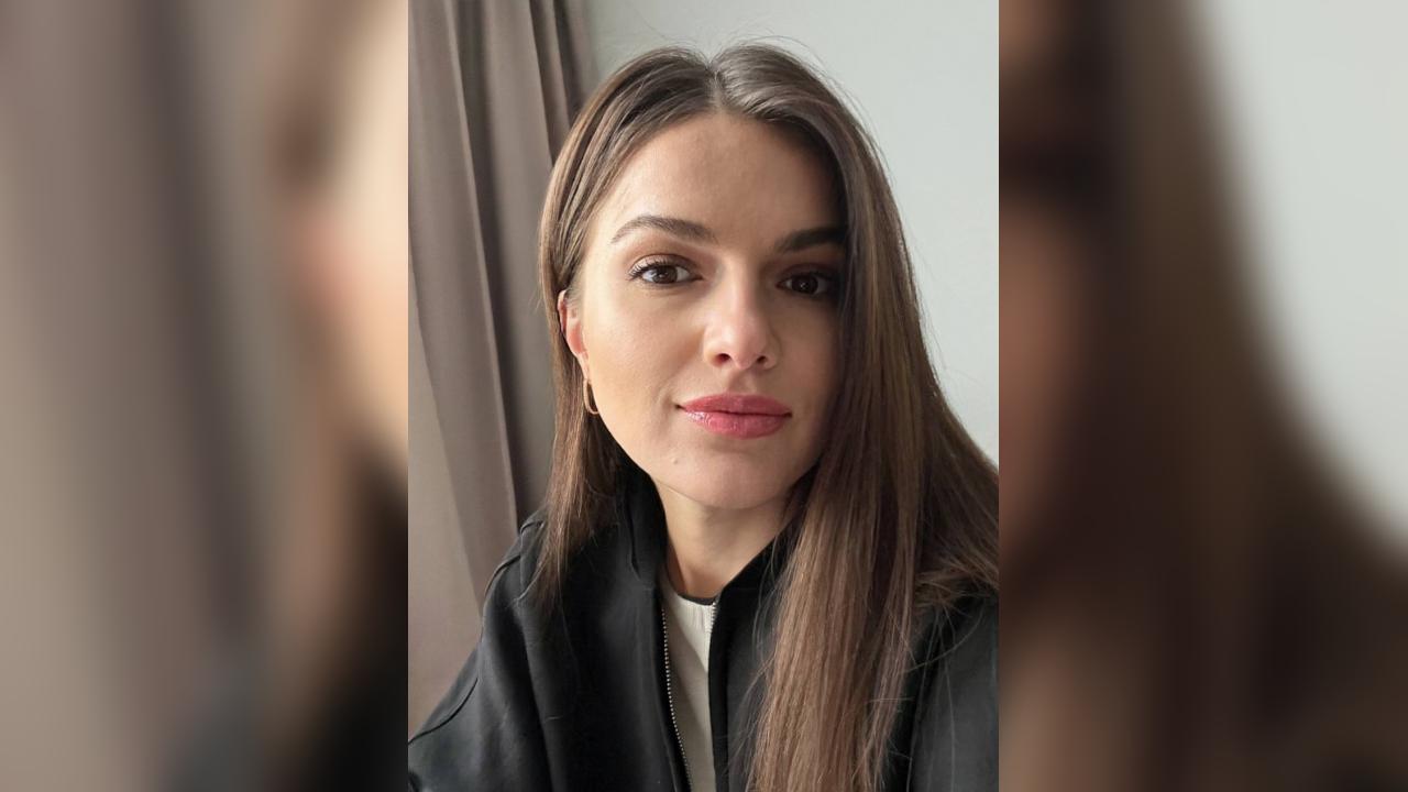 Webcam chat profile for MerryMur0: Cooking