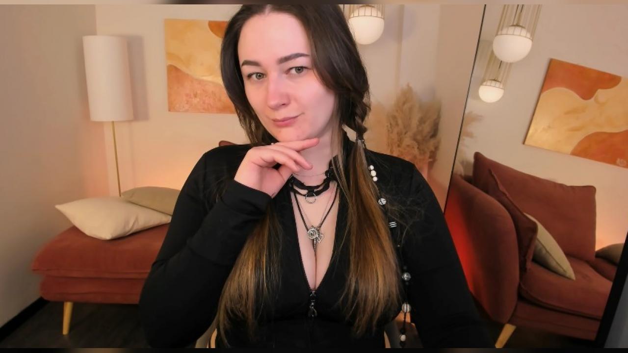 Webcam chat profile for EmmaBloomm: Dominatrix
