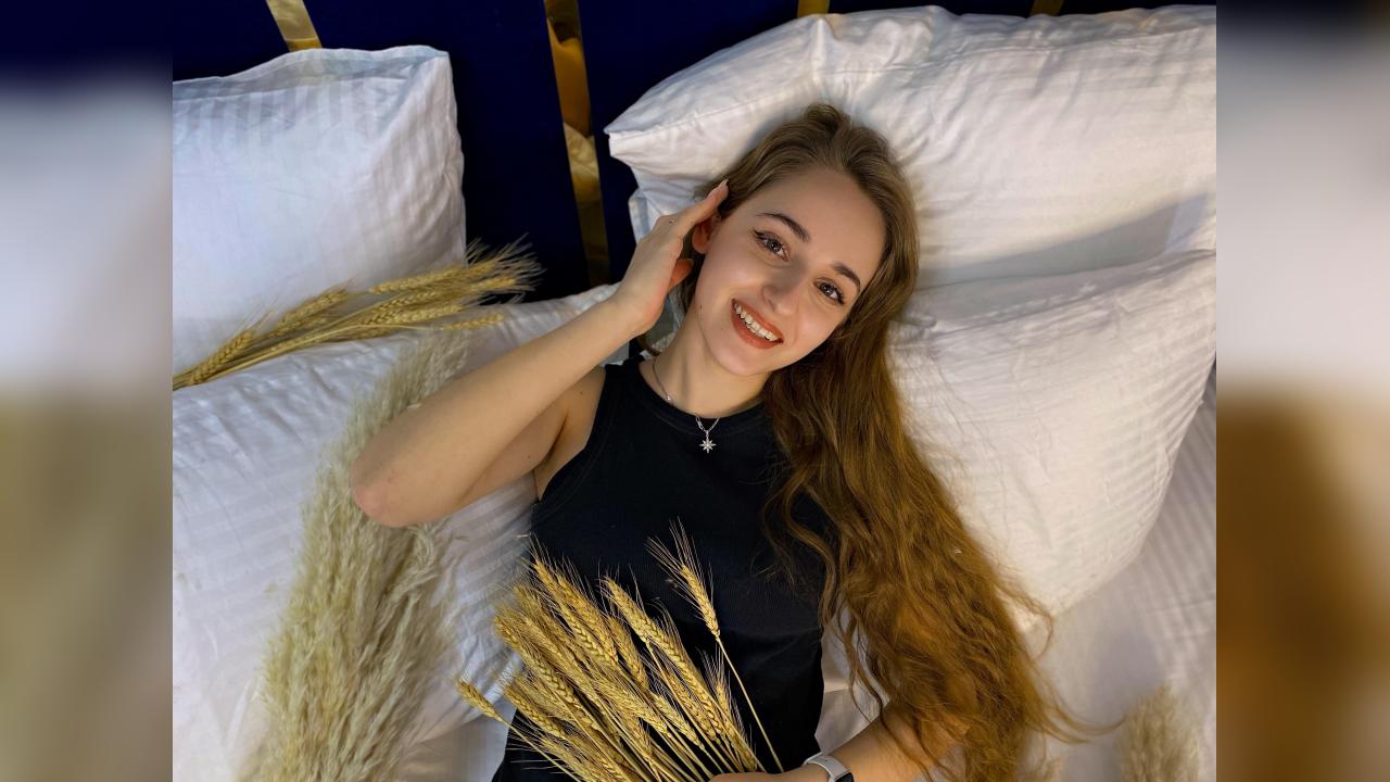 Webcam chat profile for TaraK82: Lingerie & stockings