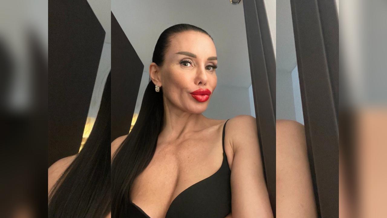 Webcam chat profile for xGala: Outfits