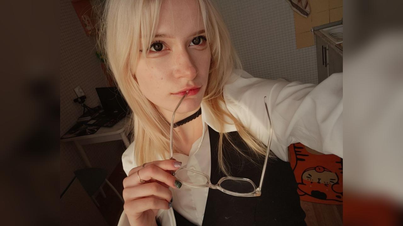 Webcam chat profile for Nyala: Ask about my Hobbies