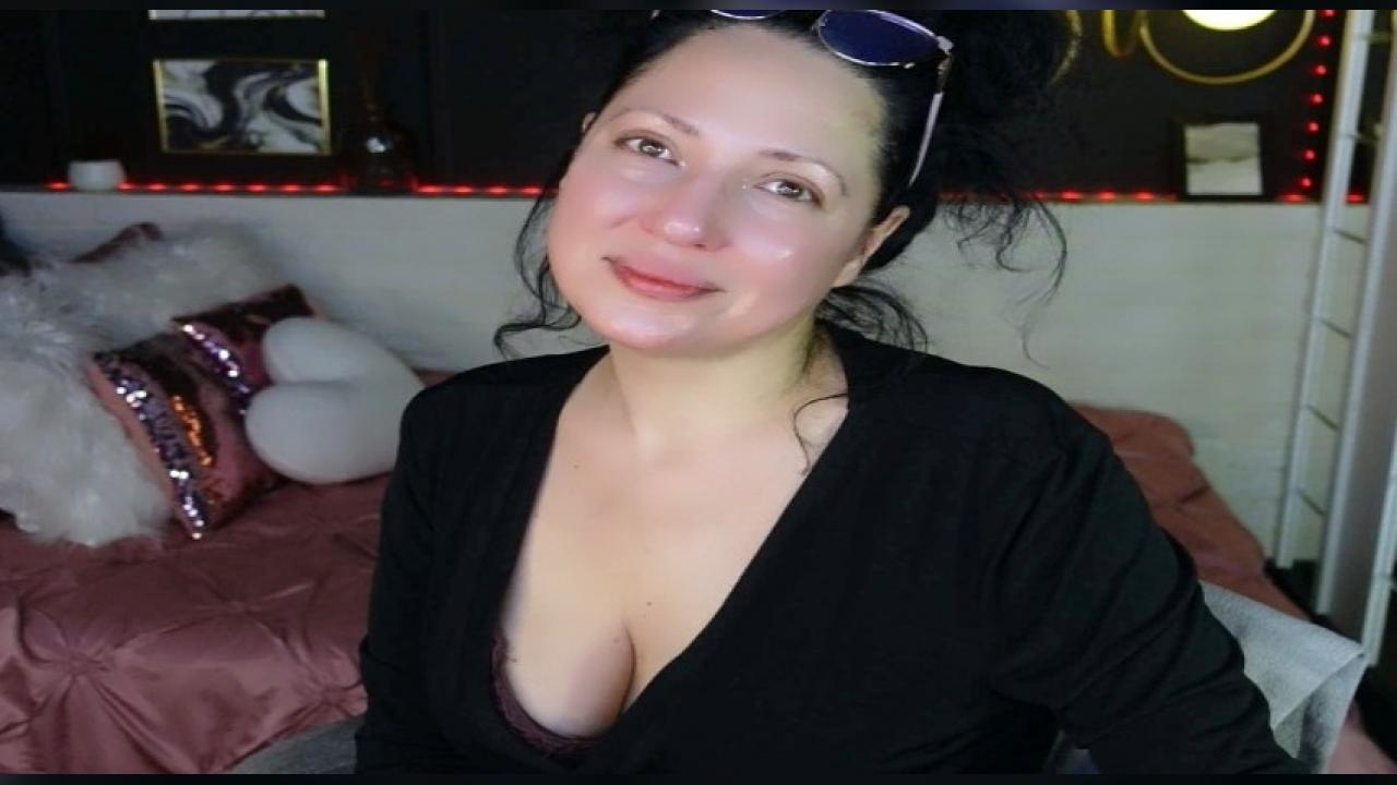 Webcam chat profile for AnitaMuse: Latex & rubber