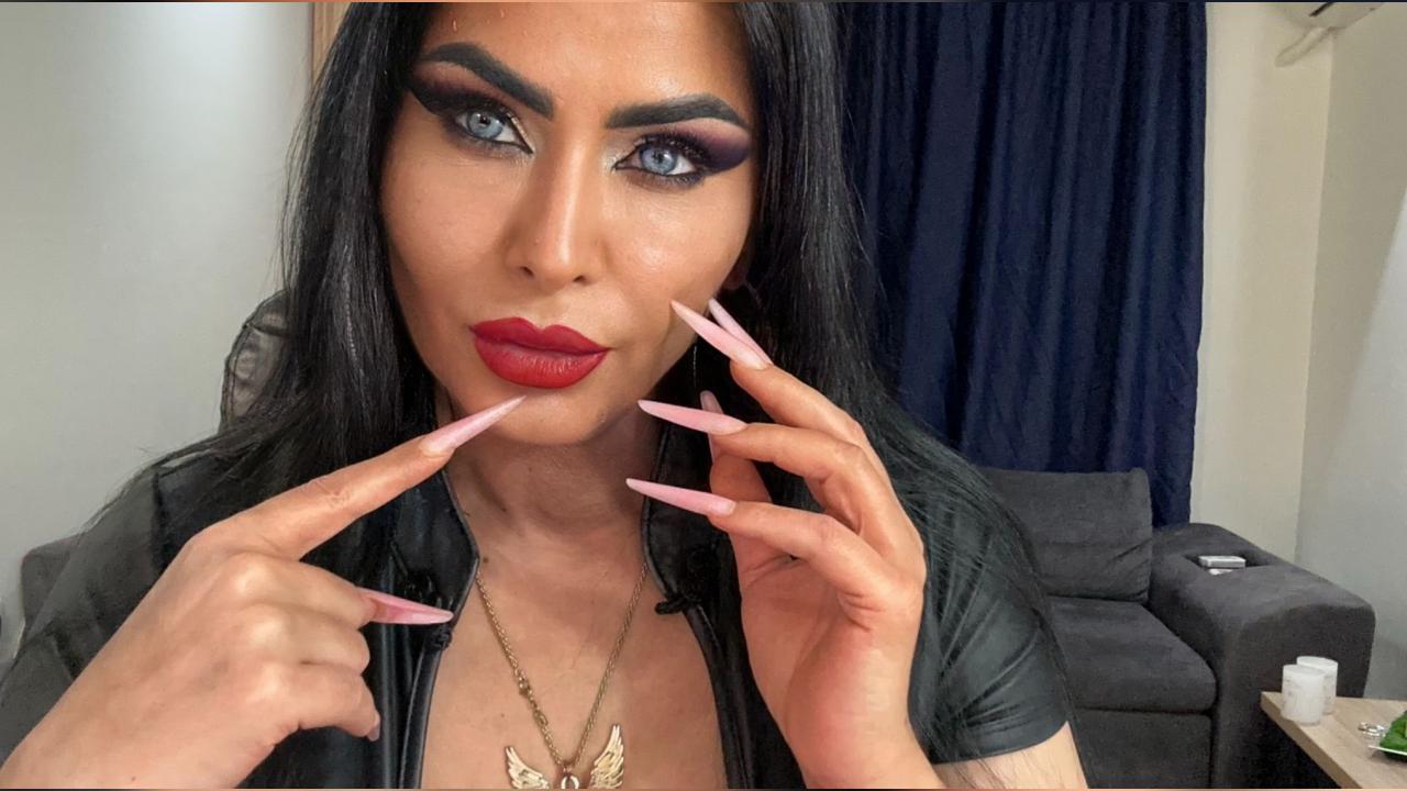 Webcam chat profile for 1BestMistress: Dominatrix