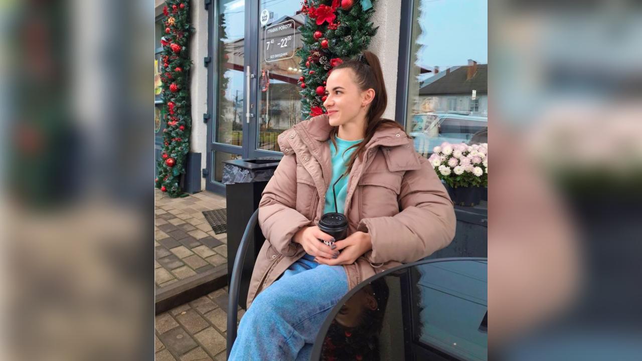 Webcam chat profile for Elianne: Outfits