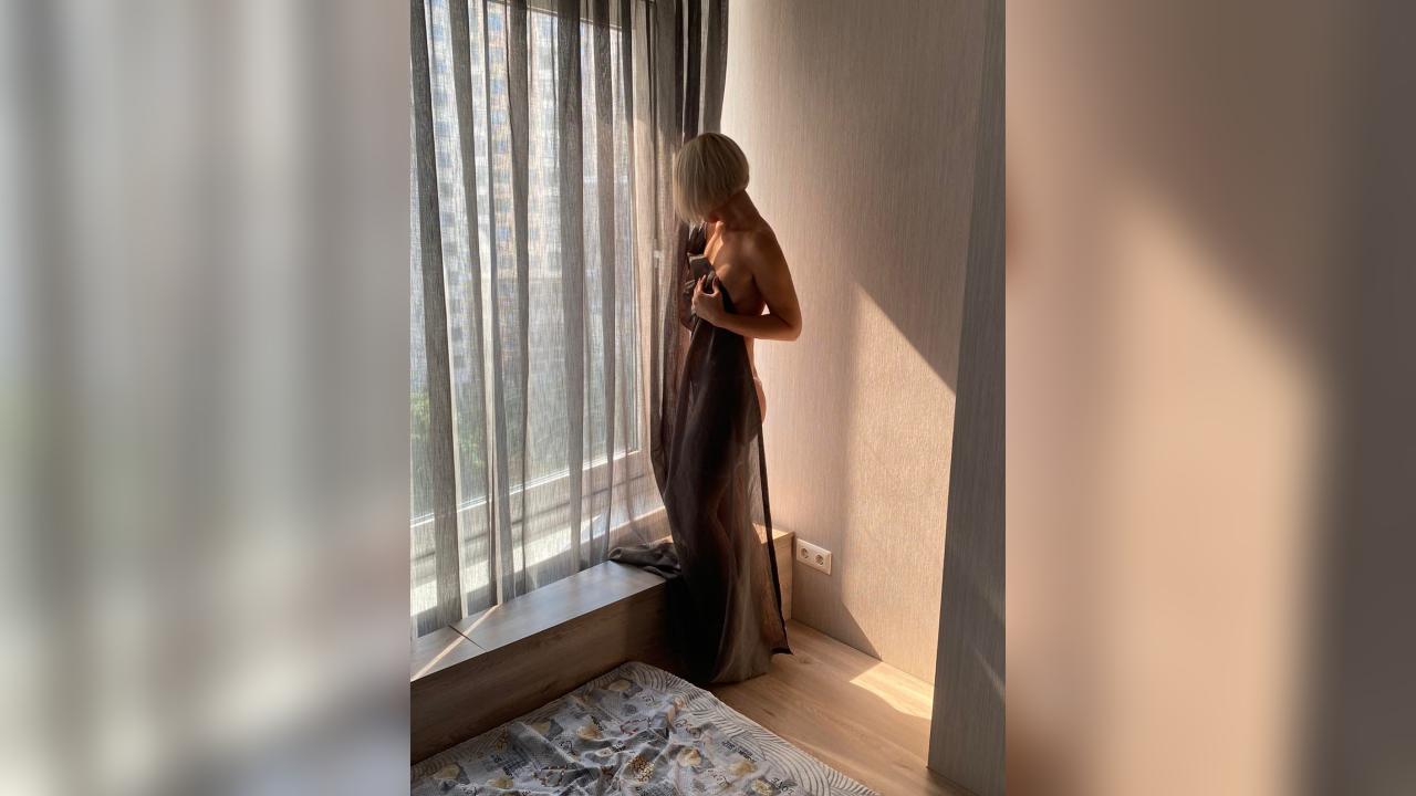 Webcam chat profile for SweetBerry035: Leather