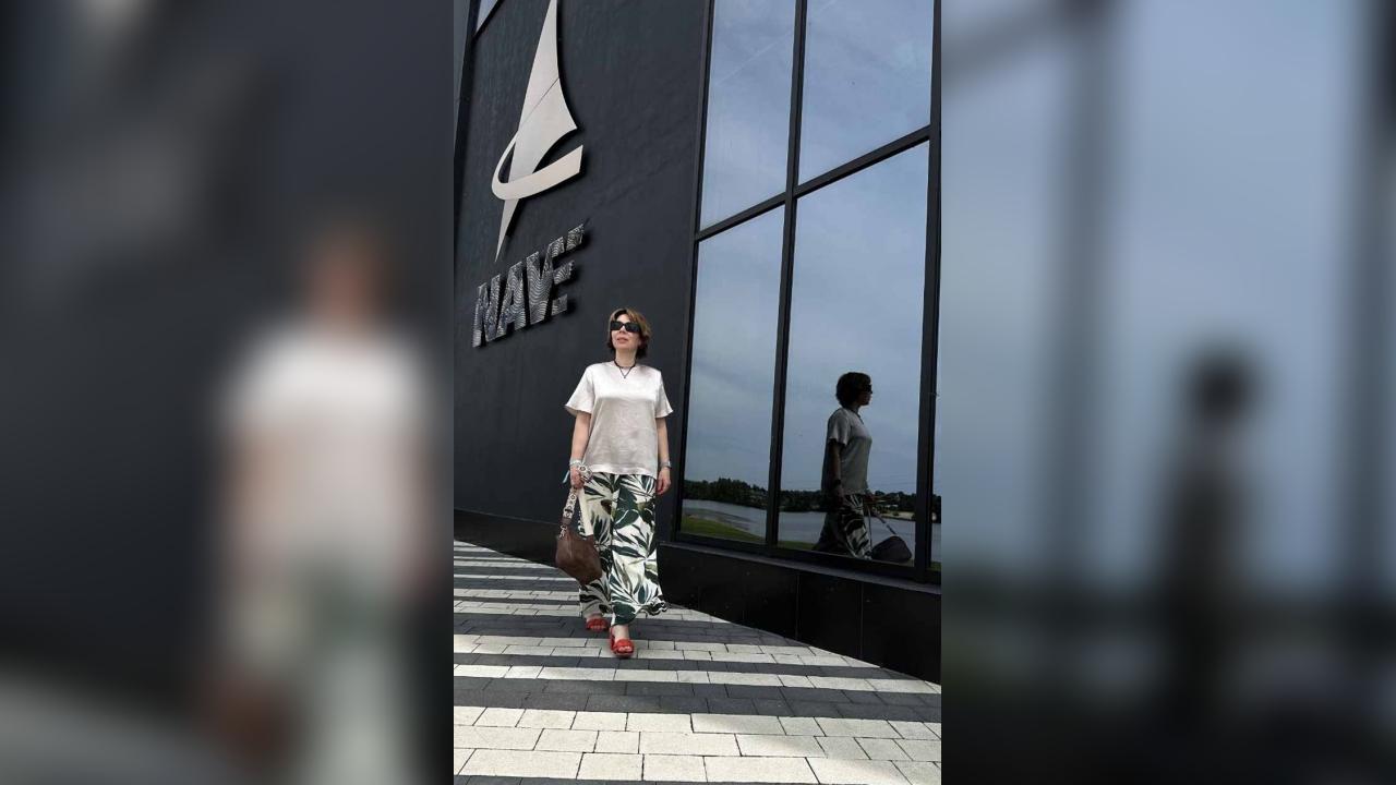 Webcam chat profile for Dinara