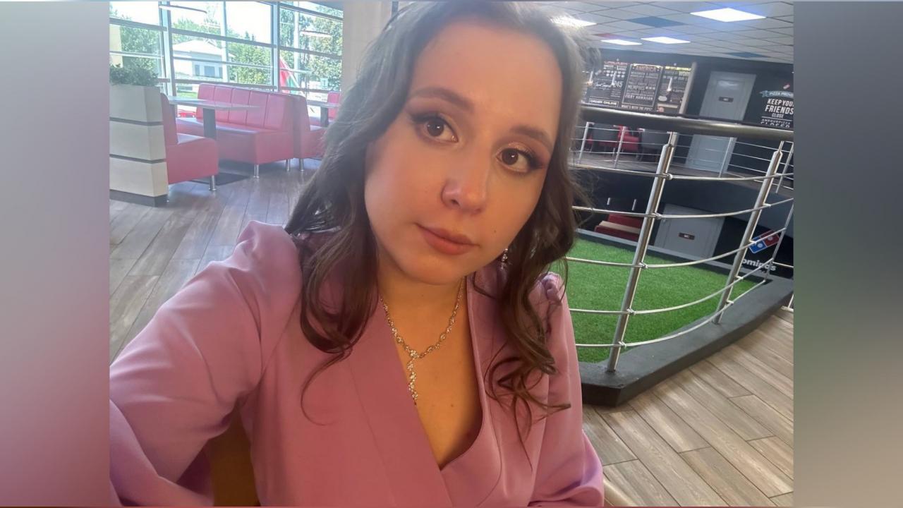 Webcam chat profile for SoftSin: Ask about my Hobbies