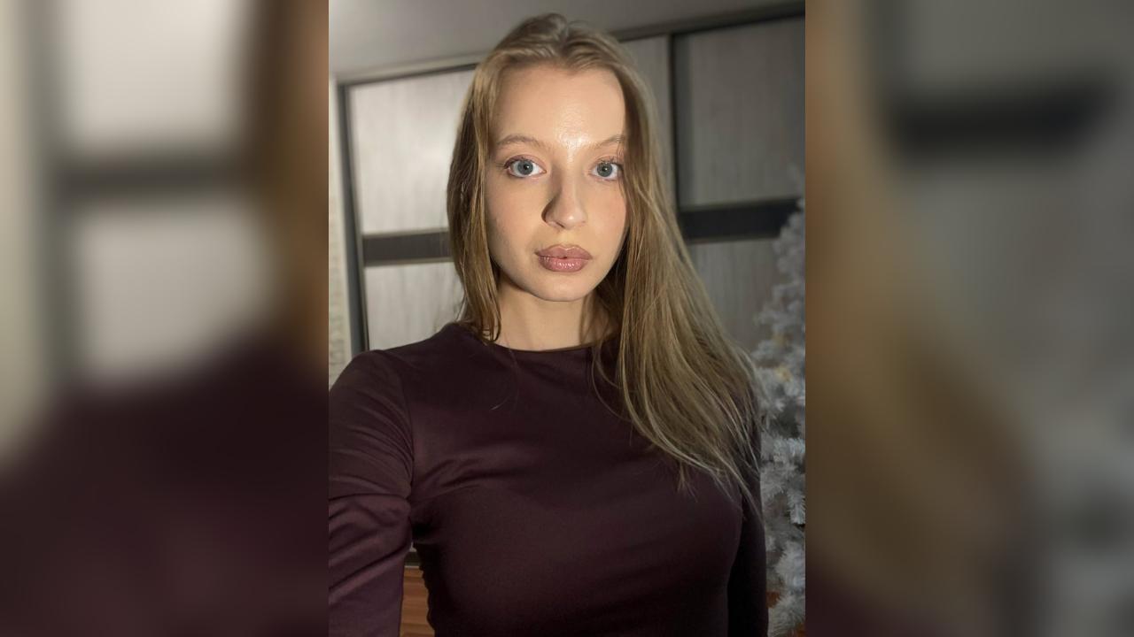 Webcam chat profile for AphroditeWOW