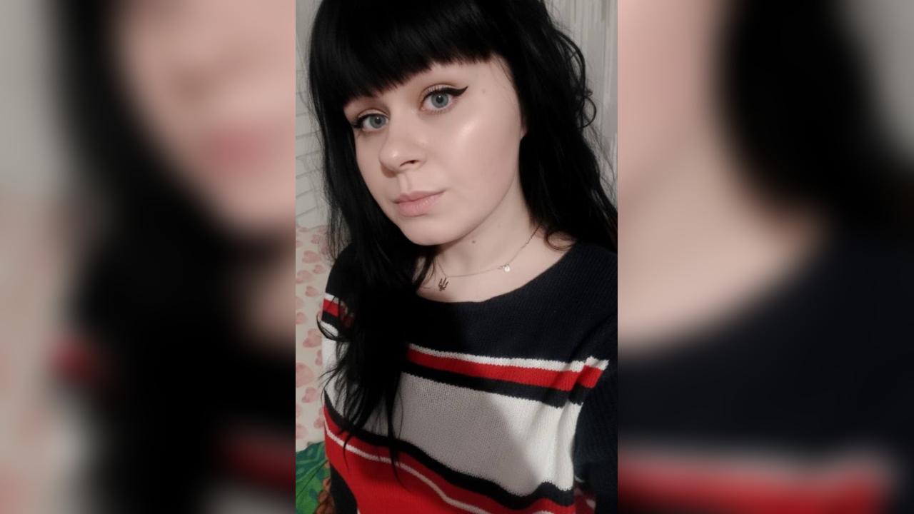 Webcam chat profile for Linaa: Sports