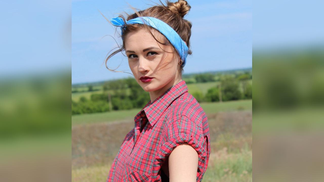 Webcam chat profile for Amarella: Dancing