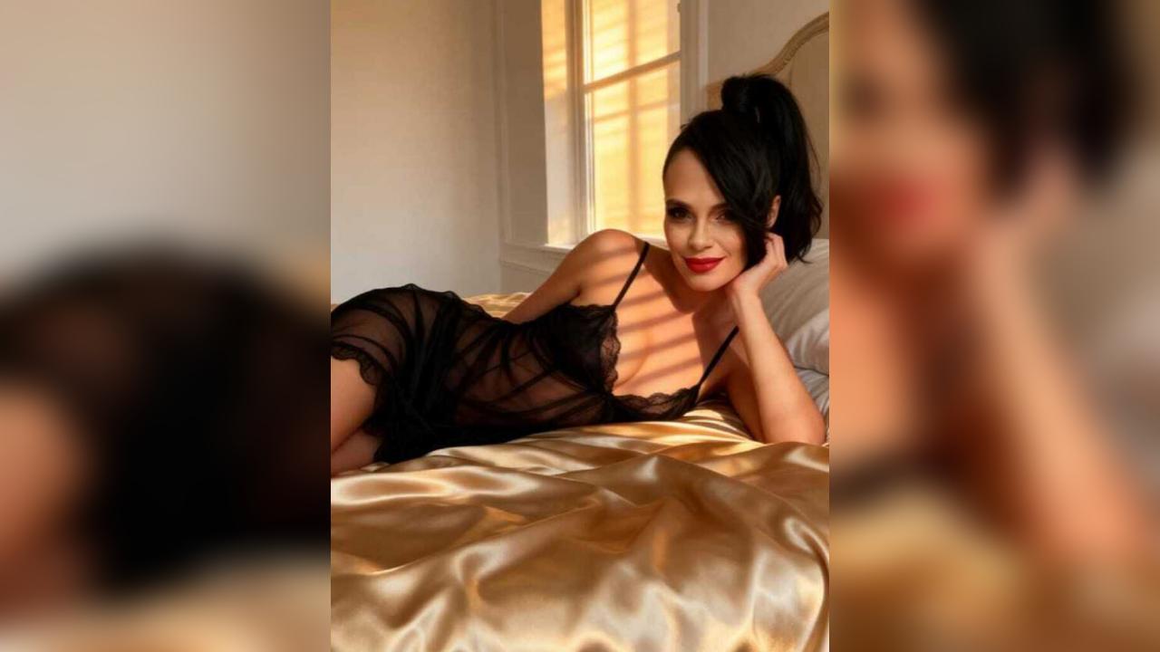 Webcam chat profile for prettywoman31: Dominatrix