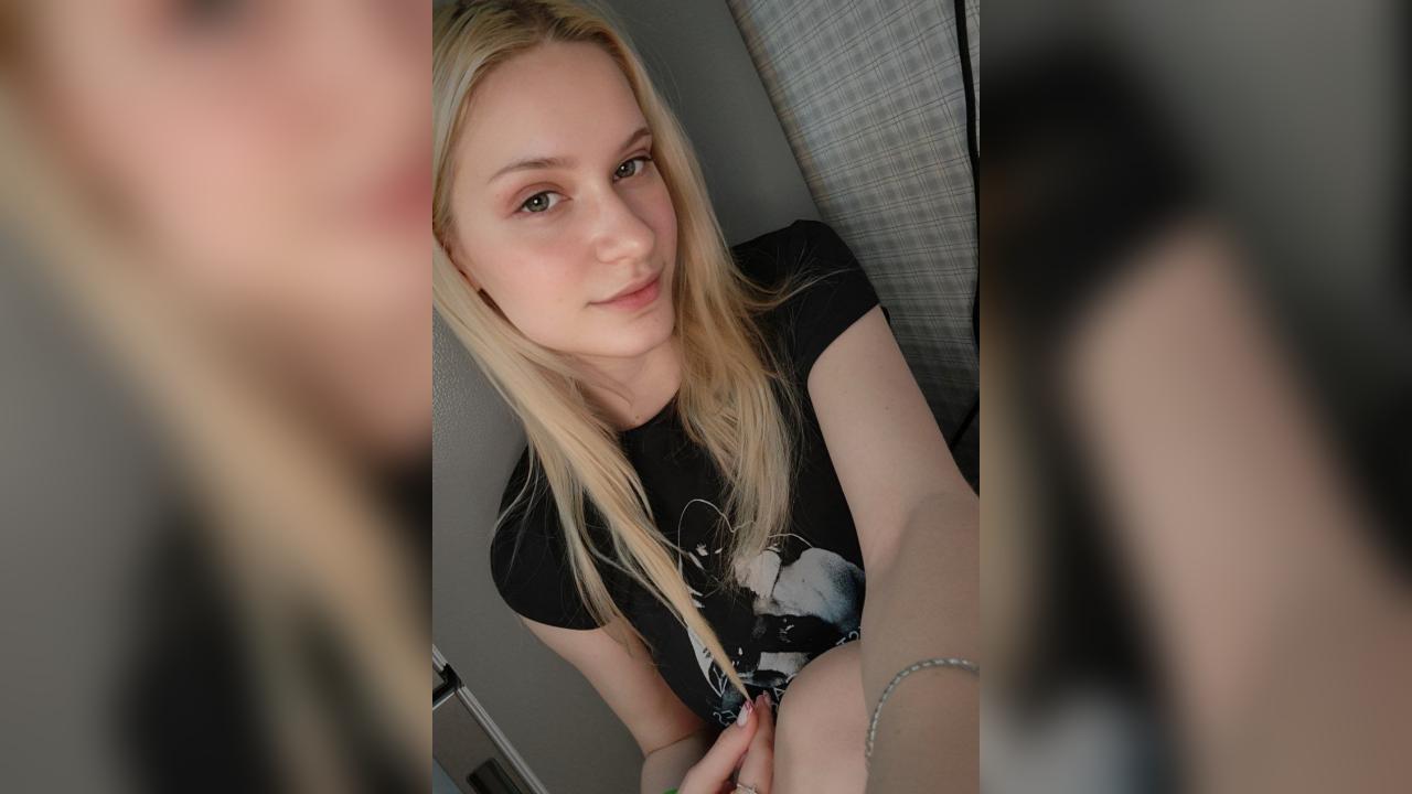 Webcam chat profile for Nyala: Ask about my Hobbies