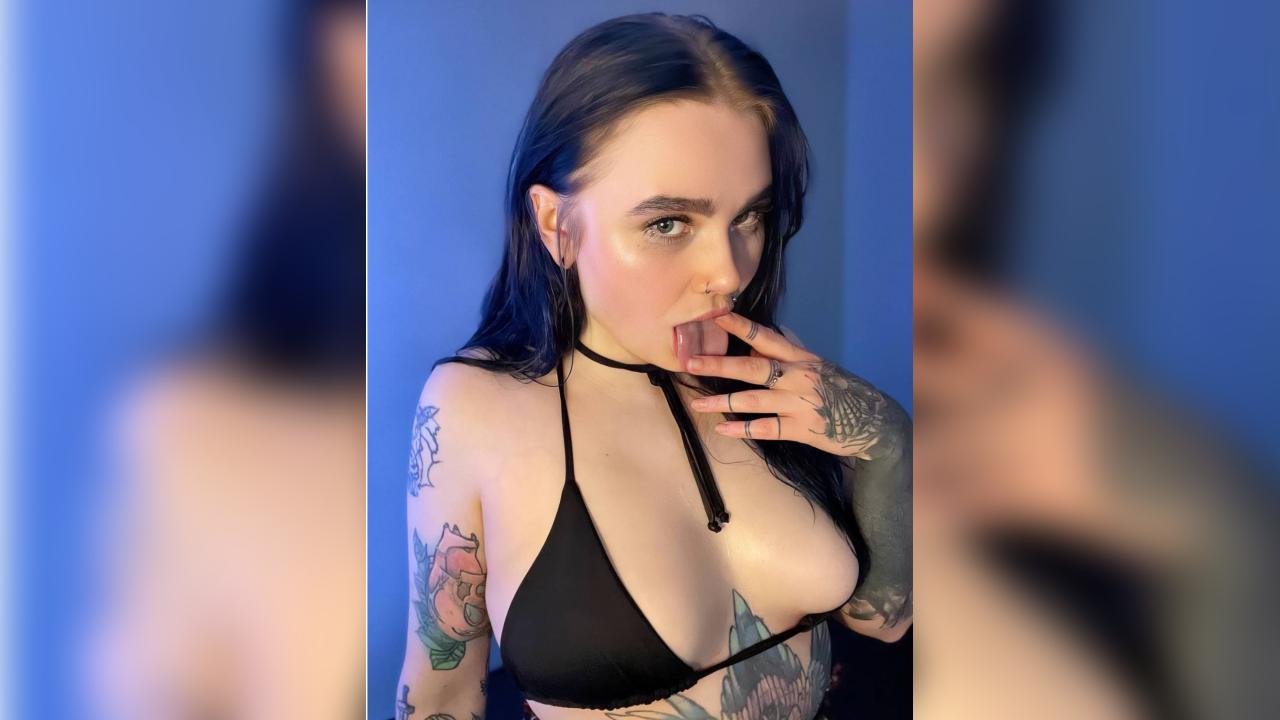 Webcam chat profile for AdaN0ir