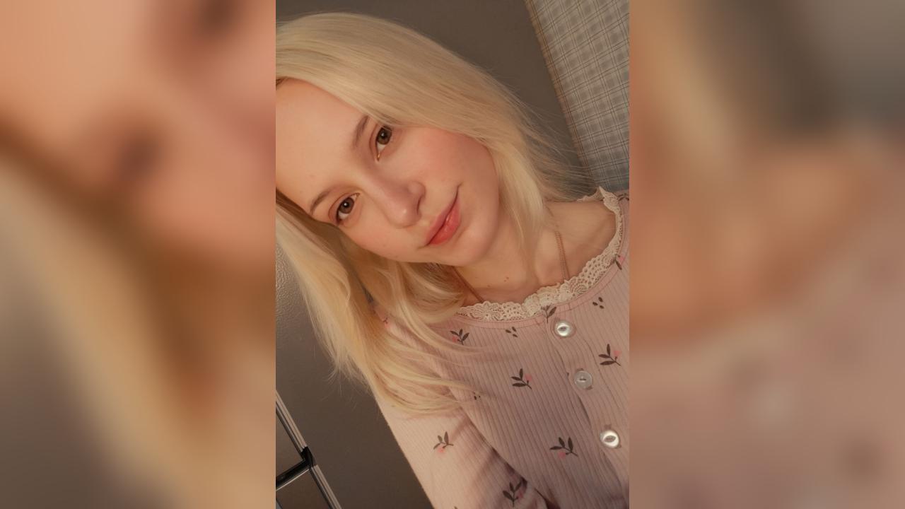 Webcam chat profile for Nyala: Ask about my Hobbies