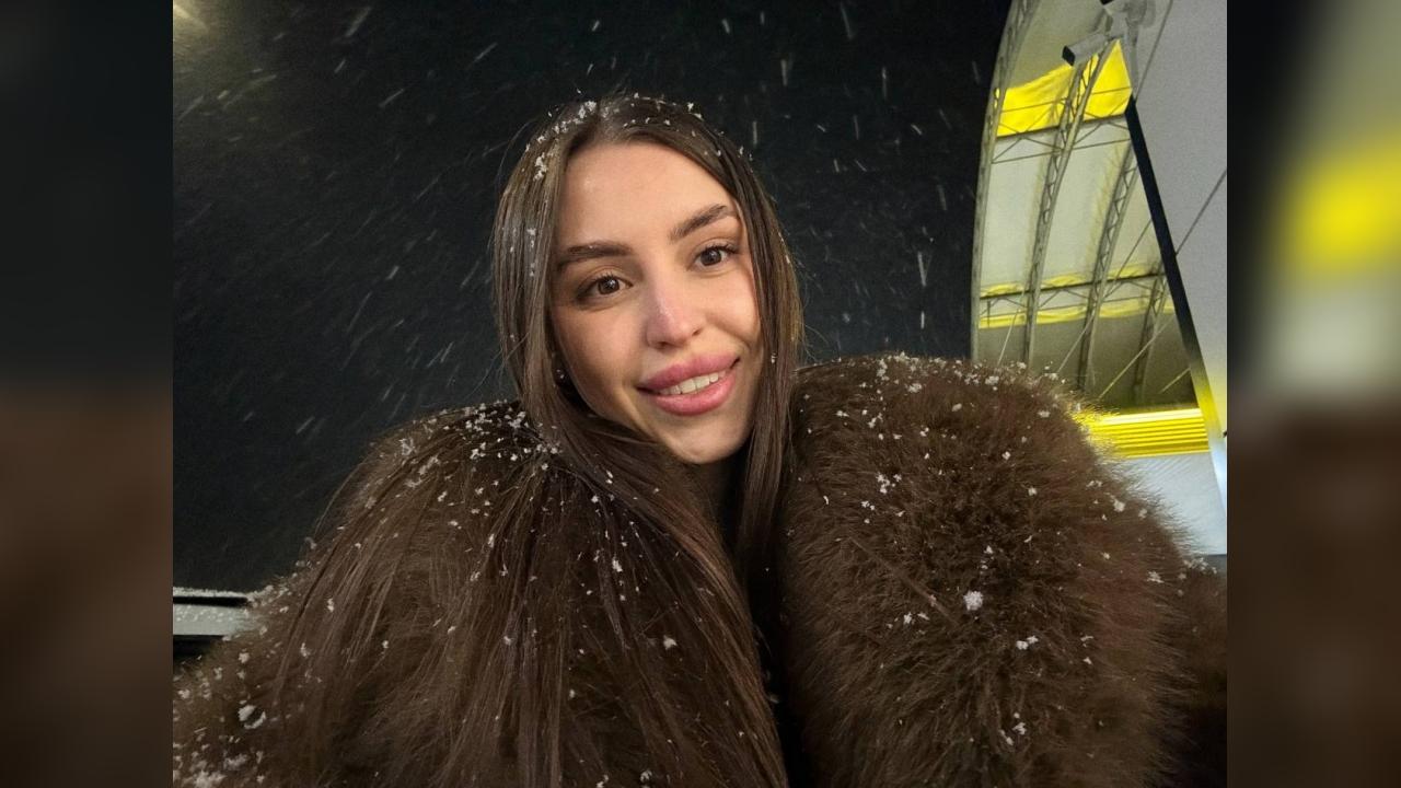 Webcam chat profile for Violet