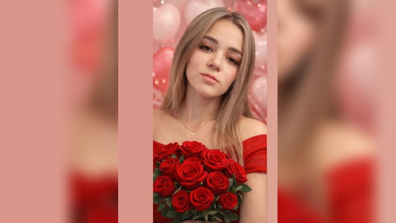 Webcam chat profile for Tavina: Dancing