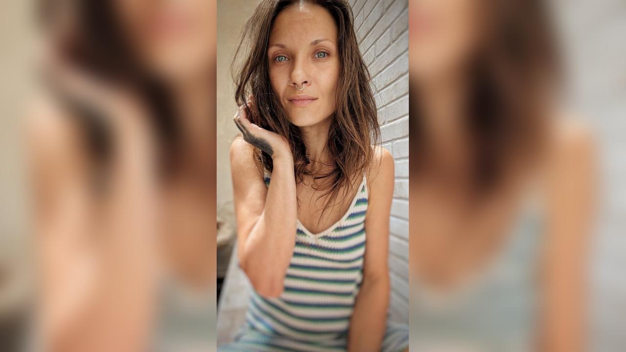 Webcam chat profile for loladan