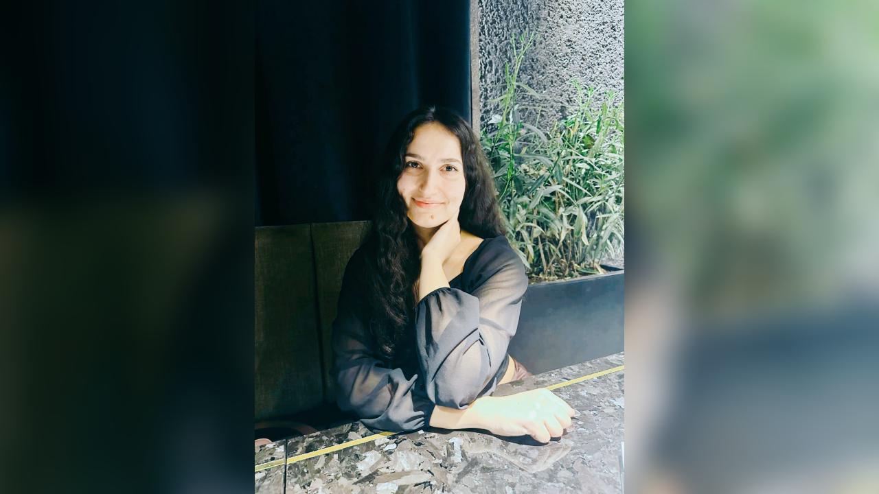 Webcam chat profile for QueenIssaBel