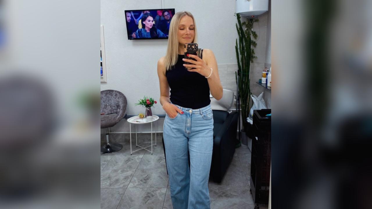 Webcam chat profile for Serenelle