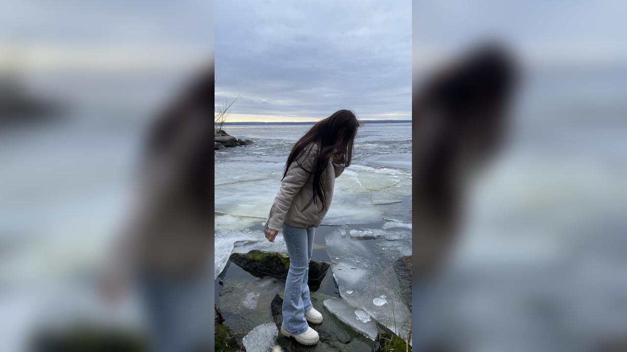 Webcam chat profile for AlishaSunn: Outfits