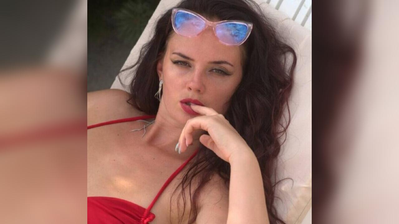 Webcam chat profile for EvaYourFlower: Ask about my other interests