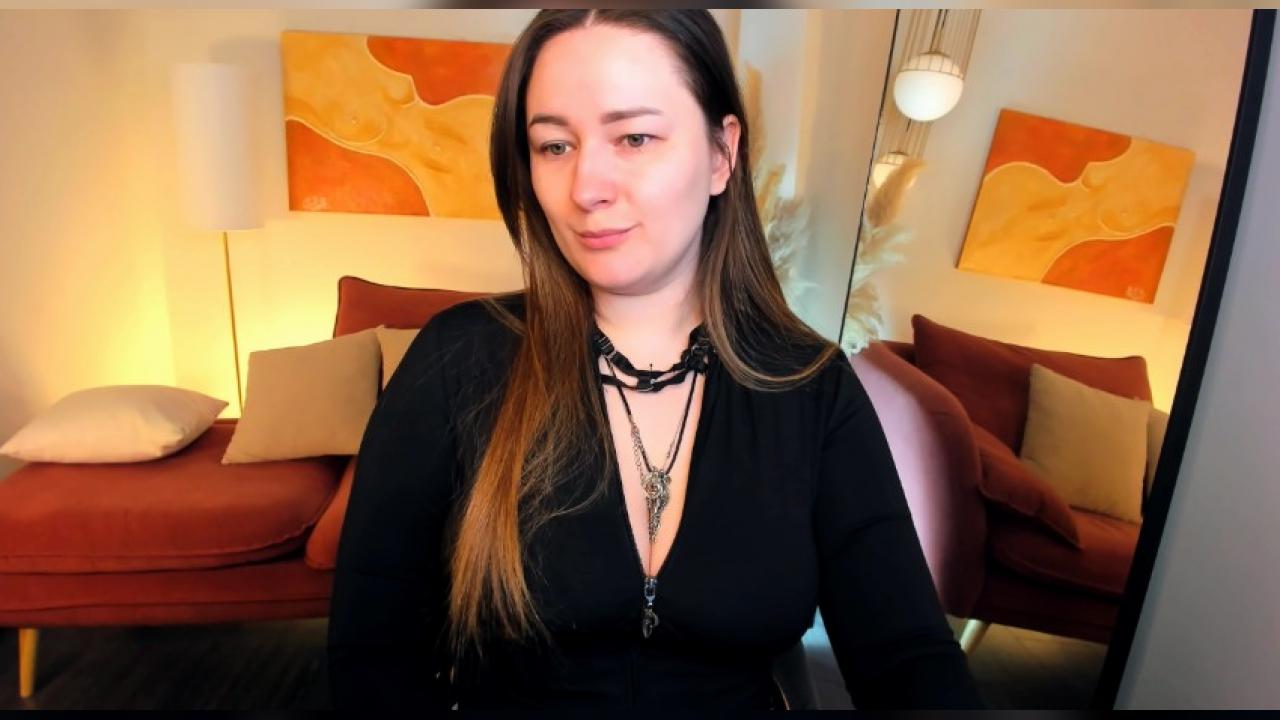 Webcam chat profile for EmmaBloomm: Dominatrix