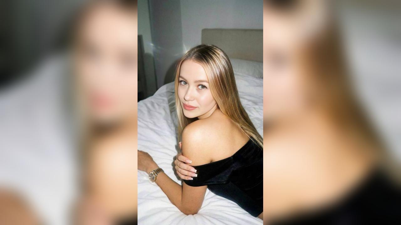 Webcam chat profile for JulieTa: Ask about my Hobbies