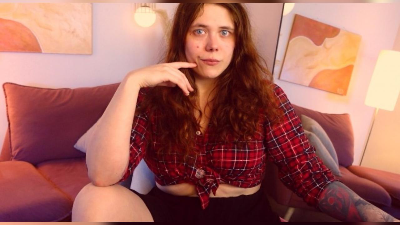 Webcam chat profile for SophiePure: Bondage & discipline