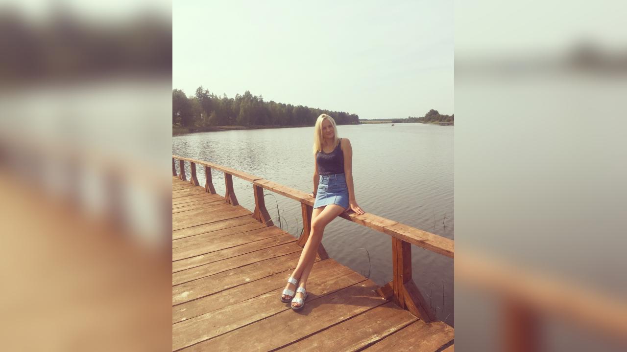 Webcam chat profile for Serenelle