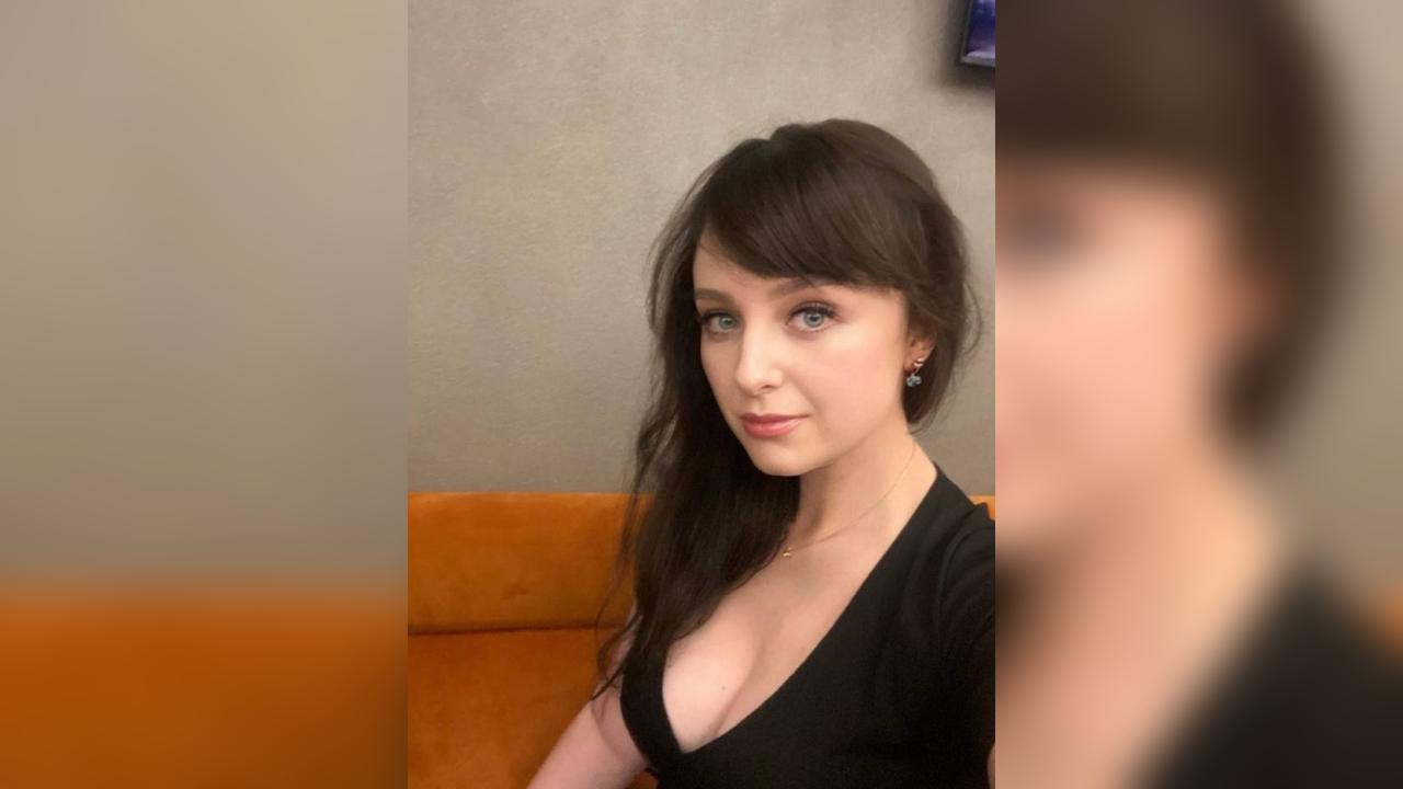 Webcam chat profile for Carolinaa1