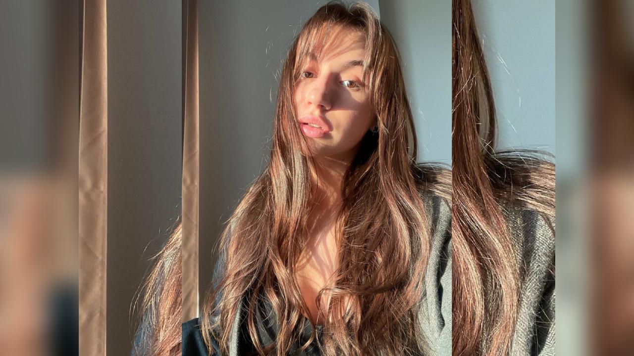 Webcam chat profile for Nikusya: Outfits