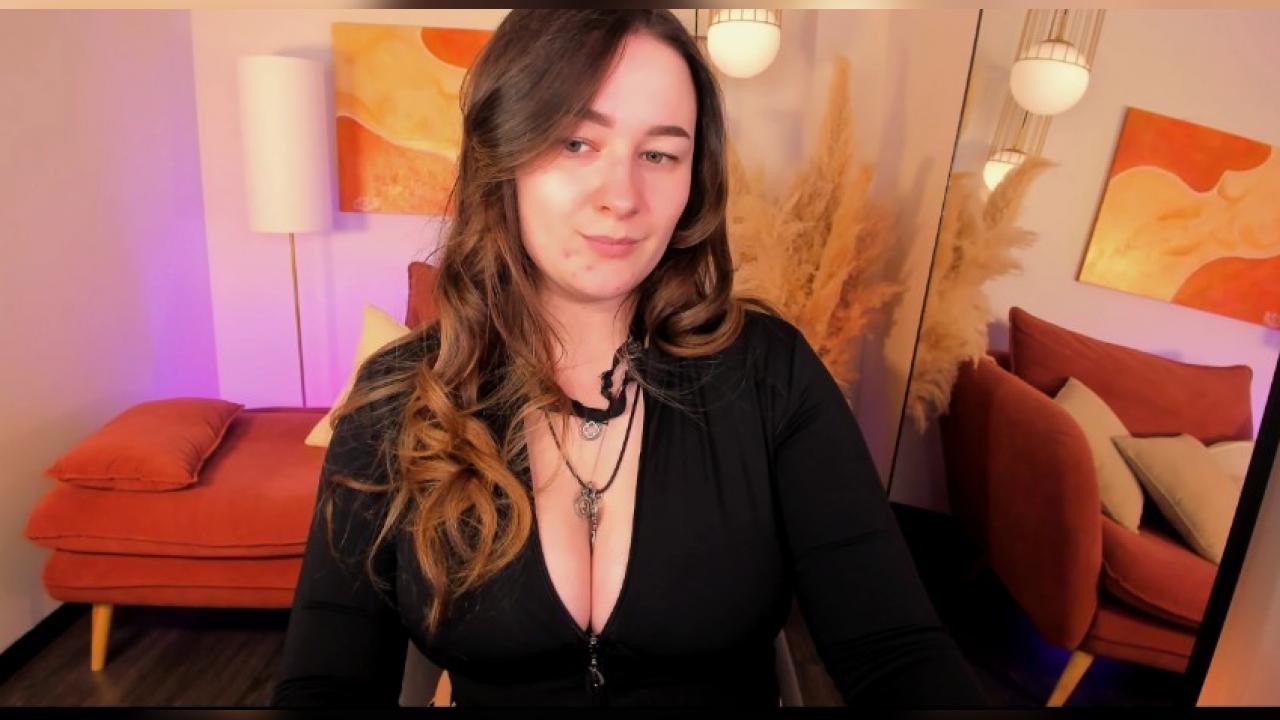 Webcam chat profile for EmmaBloomm: Dominatrix