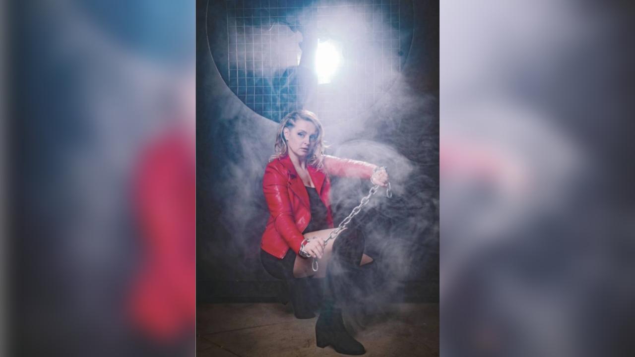 Webcam chat profile for Ammi: Exercise