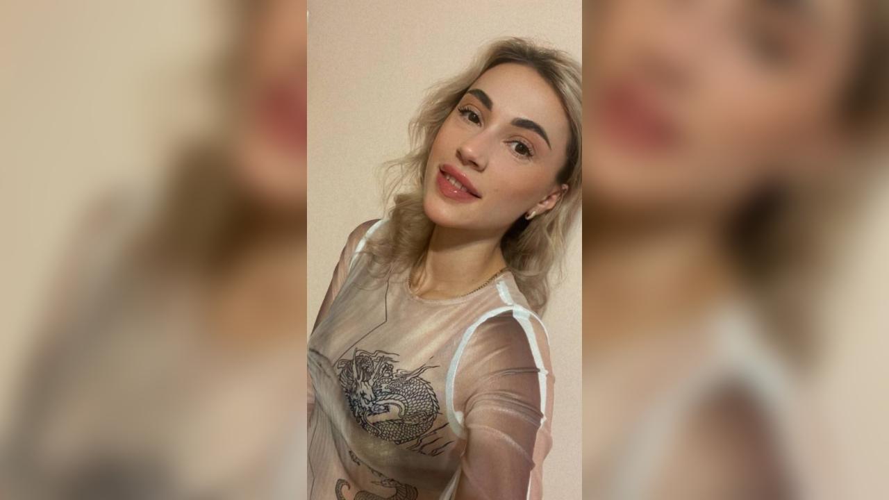 Webcam chat profile for Cuddlies1