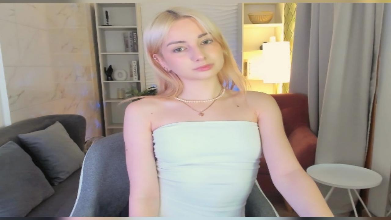 Webcam chat profile for JessieCuti: Legs, feet & shoes