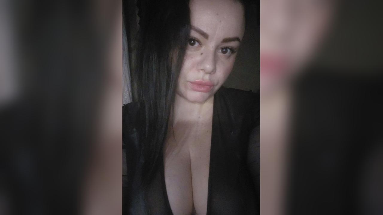 Webcam chat profile for AngeAngel