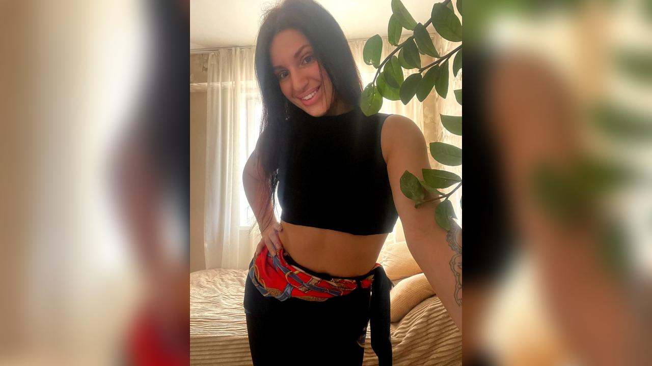 Webcam chat profile for Shakira